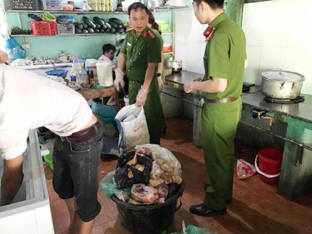 Thị trường - Tiêu dùng - Hà Tĩnh: Phát hiện nhiều nhà hàng lớn sử dụng thịt "bẩn" để chế biến