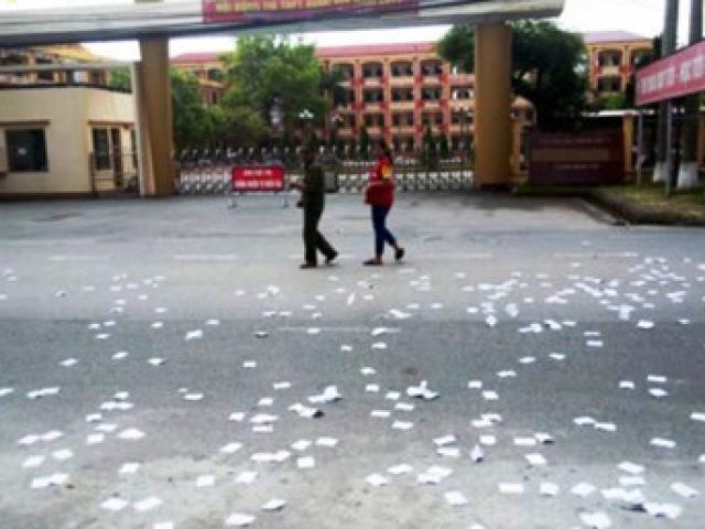 Giáo dục - du học - Giám đốc Sở GD&amp;ĐT Thái Bình nói gì về phao thi rải trắng cổng trường