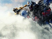 Transformers 5 bị fan chỉ trích vì chẳng có gì ngoài kỹ xảo