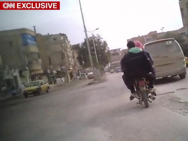 Thế giới - Cuộc sống phiến quân IS ở "thủ đô" ngày sắp bị tận diệt