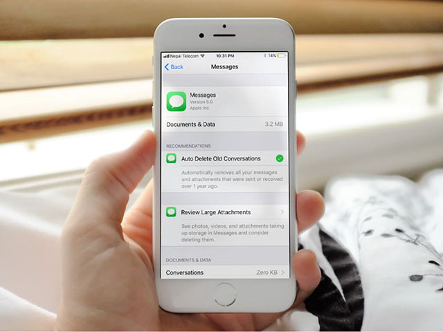 Công nghệ thông tin - Thủ thuật iOS 11: Thiết lập cho iMessage tự xóa tin nhắn cũ