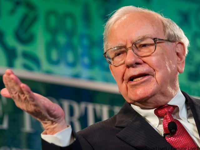 Tài chính - Bất động sản - Warren Buffett: Rắc rối lớn nhất của kinh tế Mỹ là những người như tôi