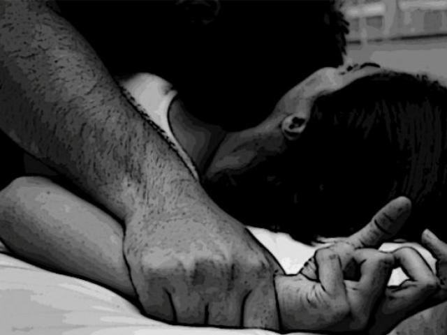 Pháp luật - Viện cớ trừ ma, thầy phù thủy "hại đời" nữ khách hàng