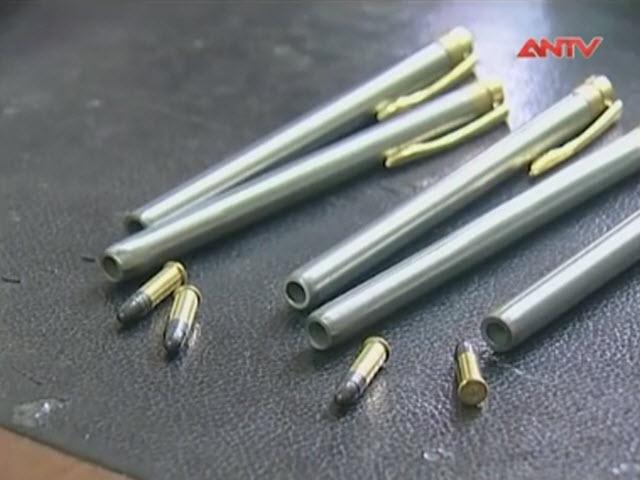 Pháp luật - Đánh sập ổ sản xuất vũ khí "khủng" trên đất Cảng (P.1)