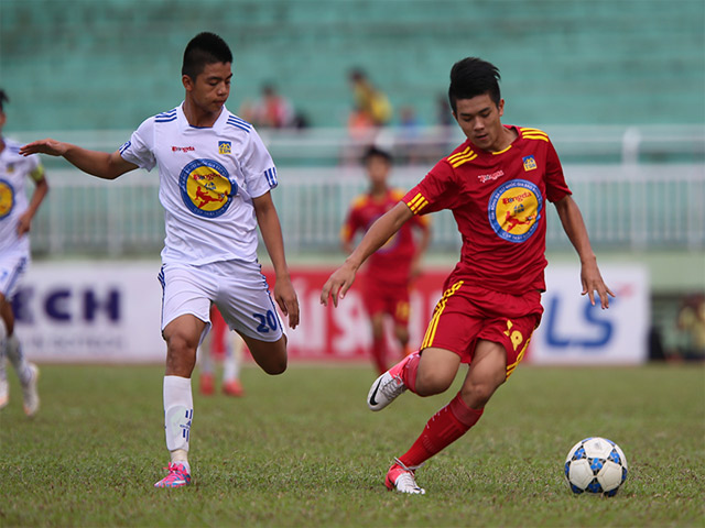 Bóng đá - VCK U17: Niềm vui "nhà nghèo" & nỗi buồn TP HCM