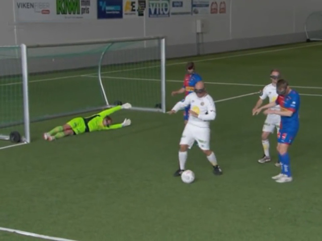 Cười 24h - Trận chiến bóng đá hài hước nhất quả đất