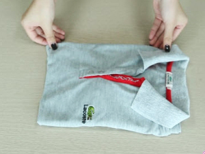 Bí quyết mặc đẹp - Cách gấp áo siêu nhanh mà không sợ mất phom