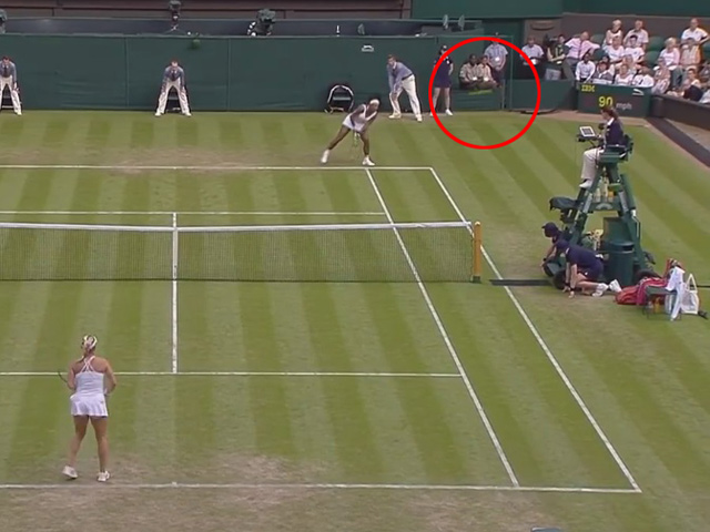 Thể thao - Tennis 24/7: Serena "đả thương" trọng tài ở Wimbledon