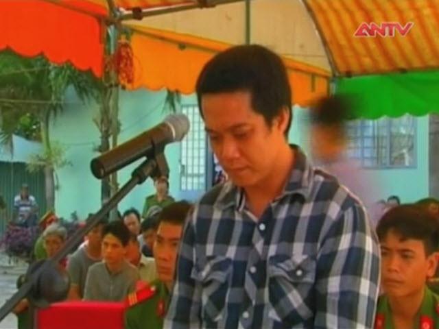 Bản tin 113 - Trốn không xong, xông ra đâm chết chủ nợ