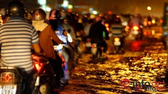 Tin tức trong ngày - TP.HCM phải trả nợ 4.250 tỷ/năm để... chống ngập