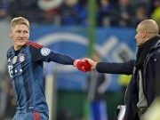 Bóng đá - Lộ ảnh Schweinsteiger khoác áo MU cách đây hơn 10 năm