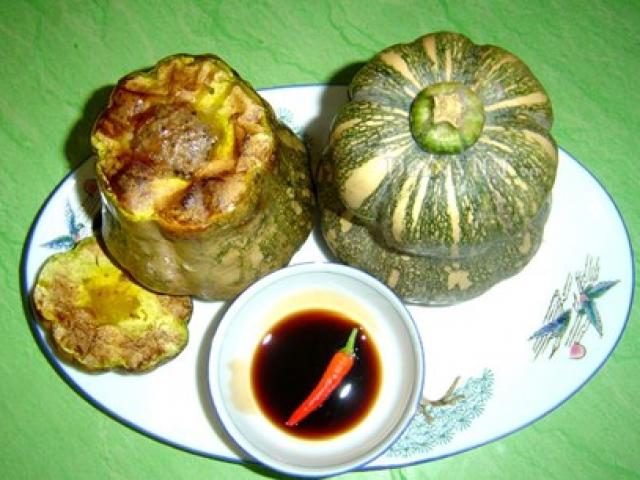 Ẩm thực - Món bí hồ lô dồn thịt nướng ở đất phương Nam