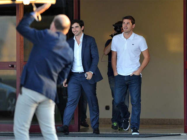 Bóng đá - Fan Real tri ân, fan Porto phát cuồng vì Casillas