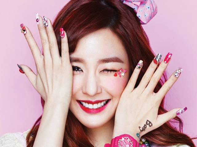 Làm đẹp - Móng tay đẹp lộng lẫy chỉ với 5 bước đơn giản