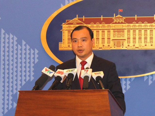 Tin tức trong ngày - Bộ Ngoại giao trả lời thông tin "đưa vũ khí về phía Nam"