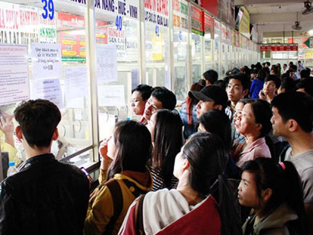 Thị trường - Tiêu dùng - Bán vé xe qua mạng: Hãng nhỏ “chào thua”