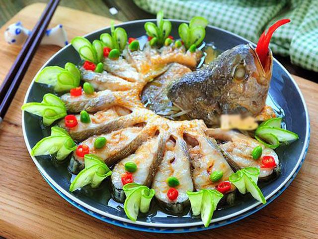 Ẩm thực - Cá hấp hành gừng ngon miệng, "ngon mắt"
