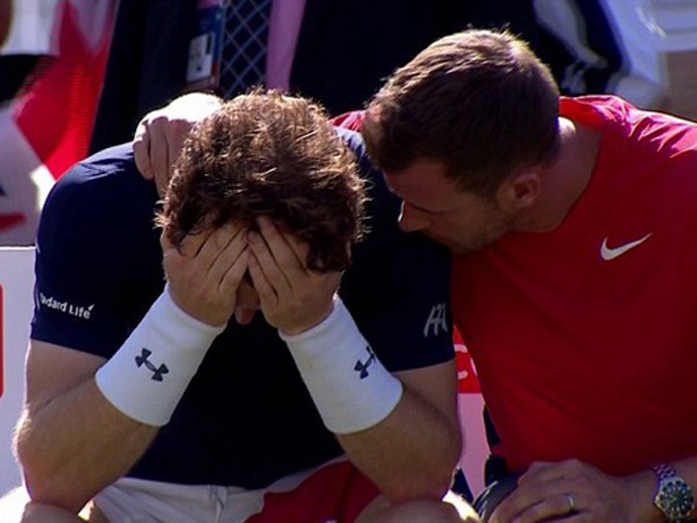 Tennis 24/7: Murray khóc như trẻ con tại Davis Cup