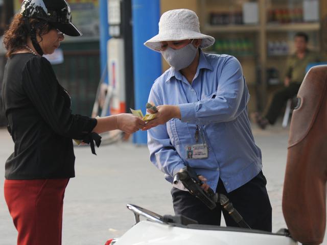 Thị trường - Tiêu dùng - Đã có “cớ” để kỳ vọng giá xăng dầu tiếp tục giảm