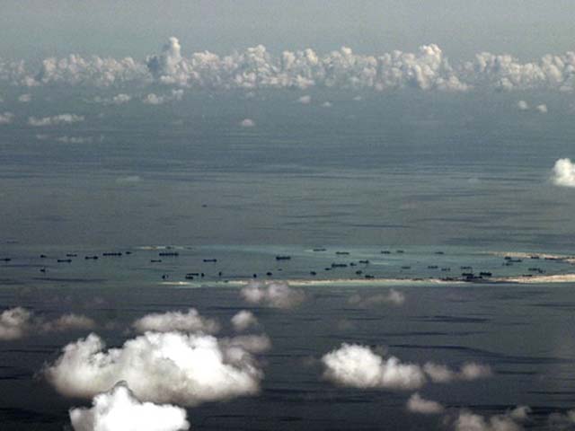 Thế giới - Nhật lên án Trung Quốc xây đảo trái phép trên Biển Đông