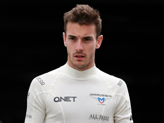 Thể thao - Không kìm được nước mắt tiễn đưa SAO trẻ F1