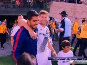 Bóng đá Tây Ban Nha - Suarez và Gerrard tươi rói ngày hội ngộ