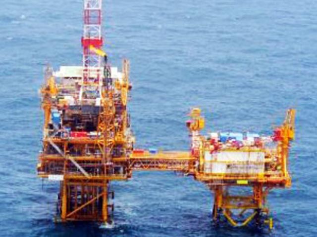 Tin tức trong ngày - Nhật "nổi đóa" vì TQ triển khai 16 giàn khoan trên biển Hoa Đông