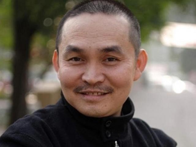 Ca nhạc - MTV - "Xuân Hinh không được NSND vì có kiện cáo"