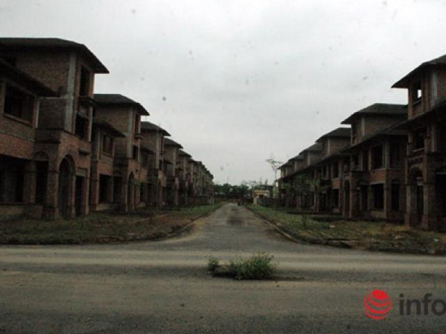 Tài chính - Bất động sản - Biệt thự chưa người ở đã “hóa" nhà cổ giữa HN