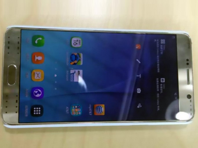 “Nóng” Galaxy Note 5 hiện nguyên hình
