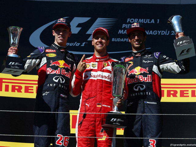 Thể thao - Hungarian GP: Podium không Mercedes