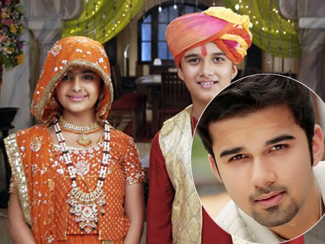 Phim - Chú rể của "Cô dâu 8 tuổi" trở thành tài tử Bollywood