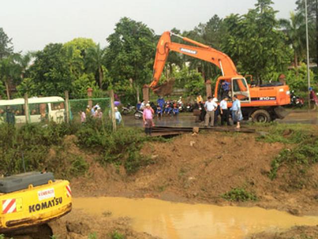 Tin tức trong ngày - Vỡ đường ống nước sạch sông Đà: Trách nhiệm TP Hà Nội đến đâu?