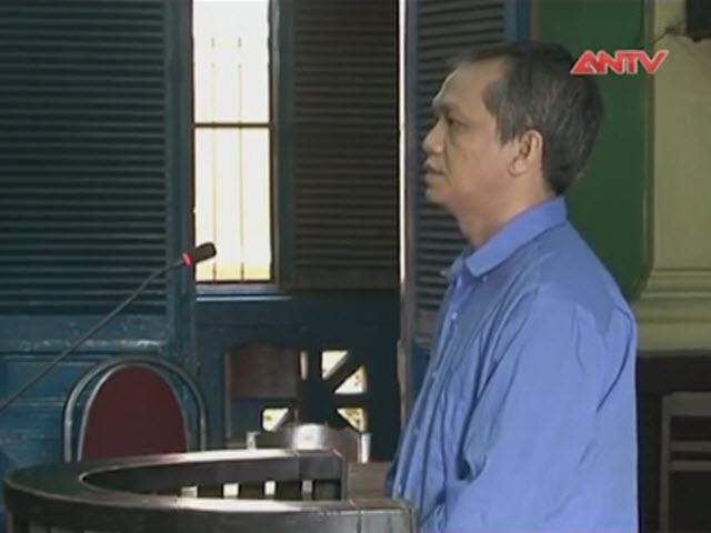 Video An ninh - Thu tiền nước, cán bộ “rút ruột'” gần 2,5 tỷ đồng