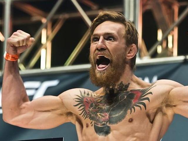 Clip Đặc Sắc - Chơi ngông, "Gã điên" UFC nuôi hổ làm thú cưng
