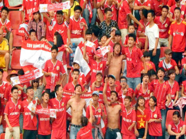 Bóng đá - Dù bức xúc nhưng CĐV Hải Phòng vẫn "chơi đẹp"