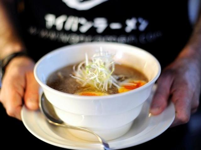 Tài chính - Bất động sản - Lương tối thiểu của Nhật đủ mua một bát mì