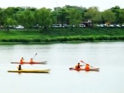 Du lịch Việt Nam - Kayak, thú chơi mới của giới trẻ Hà thành