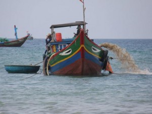 Tin tức trong ngày - Vùng biển Quảng Ngãi &quot;dậy sóng&quot; vì cổ vật