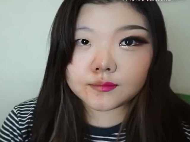 Bí quyết làm đẹp - Tác dụng "thần thánh" từ trang điểm