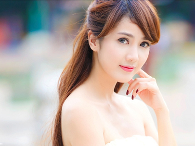 Làm đẹp - Tinh dầu trà: Thần dược của làn da mụn