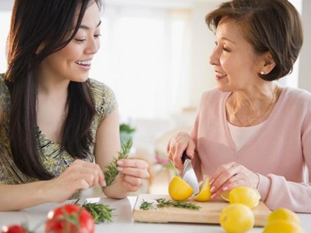 Bạn trẻ - Cuộc sống - Thái độ của mẹ chồng thay đổi theo số tiền tôi kiếm được