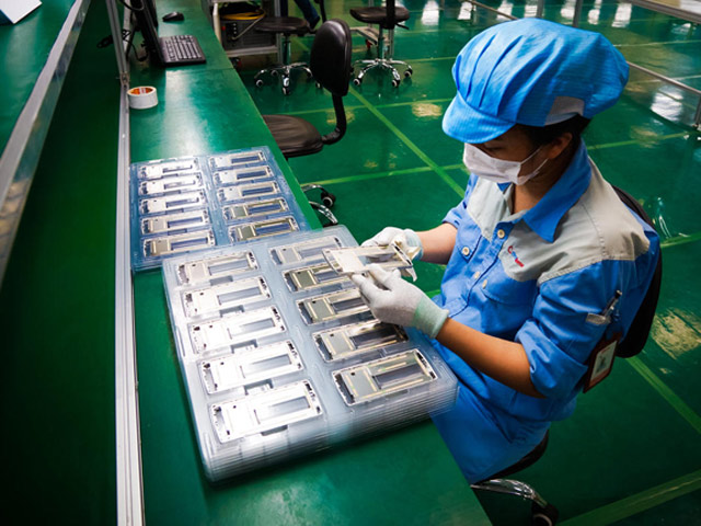 Dế sắp ra lò - Báo Mỹ tung ảnh "sào huyệt" sản xuất Bphone