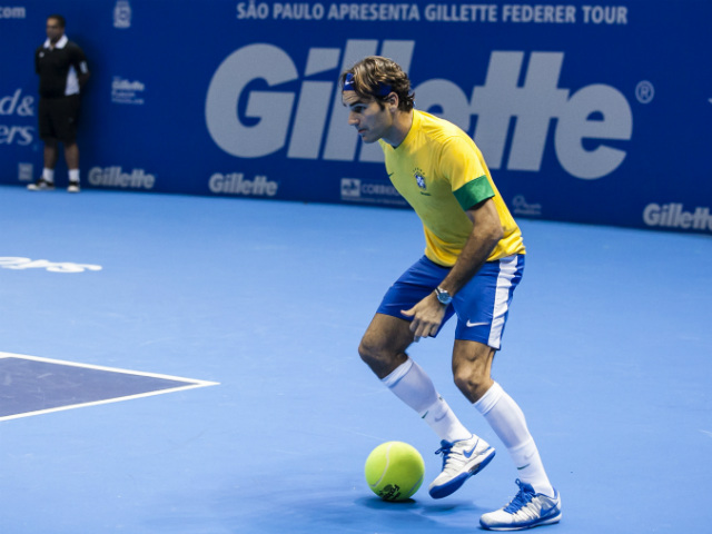 Thể thao - Cha đẻ tiết lộ Federer suýt trở thành cầu thủ bóng đá