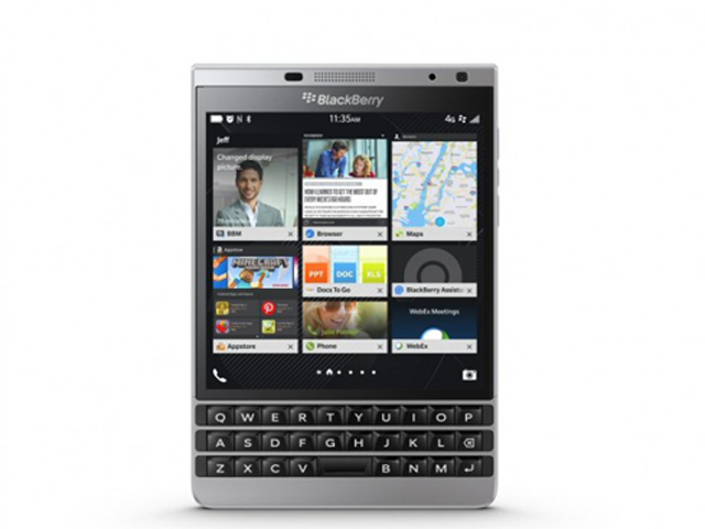 Dế sắp ra lò - Video: Đập hộp BlackBerry Passport Silver Edition