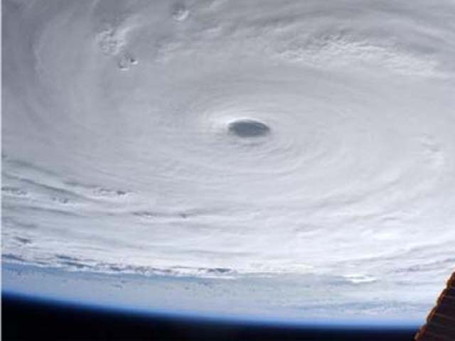 Tin tức trong ngày - Mỹ cảnh báo siêu bão mạnh nhất 2015 sẽ gây "sóng tử thần"