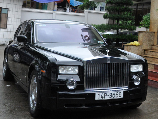 Tin tức trong ngày - "Chúa đảo" Tuần Châu đã bán được siêu xe ủng hộ vùng lũ