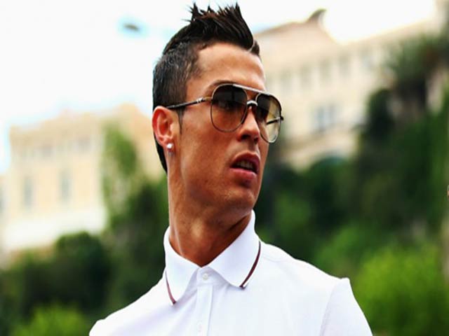 Bóng đá Tây Ban Nha - Tin HOT tối 6/8: Ronaldo lo làm đẹp trước mùa giải