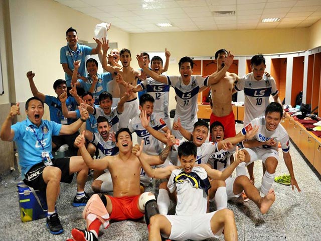 Bóng đá - "Kỳ tích" futsal VN làm lu mờ Công Vinh, Công Phượng