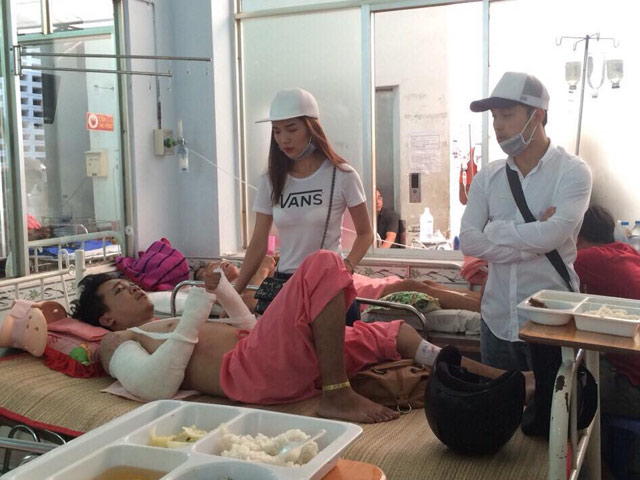 Ca nhạc - MTV - Ưng Hoàng Phúc bác lời tố bỏ mặc diễn viên bị tai nạn